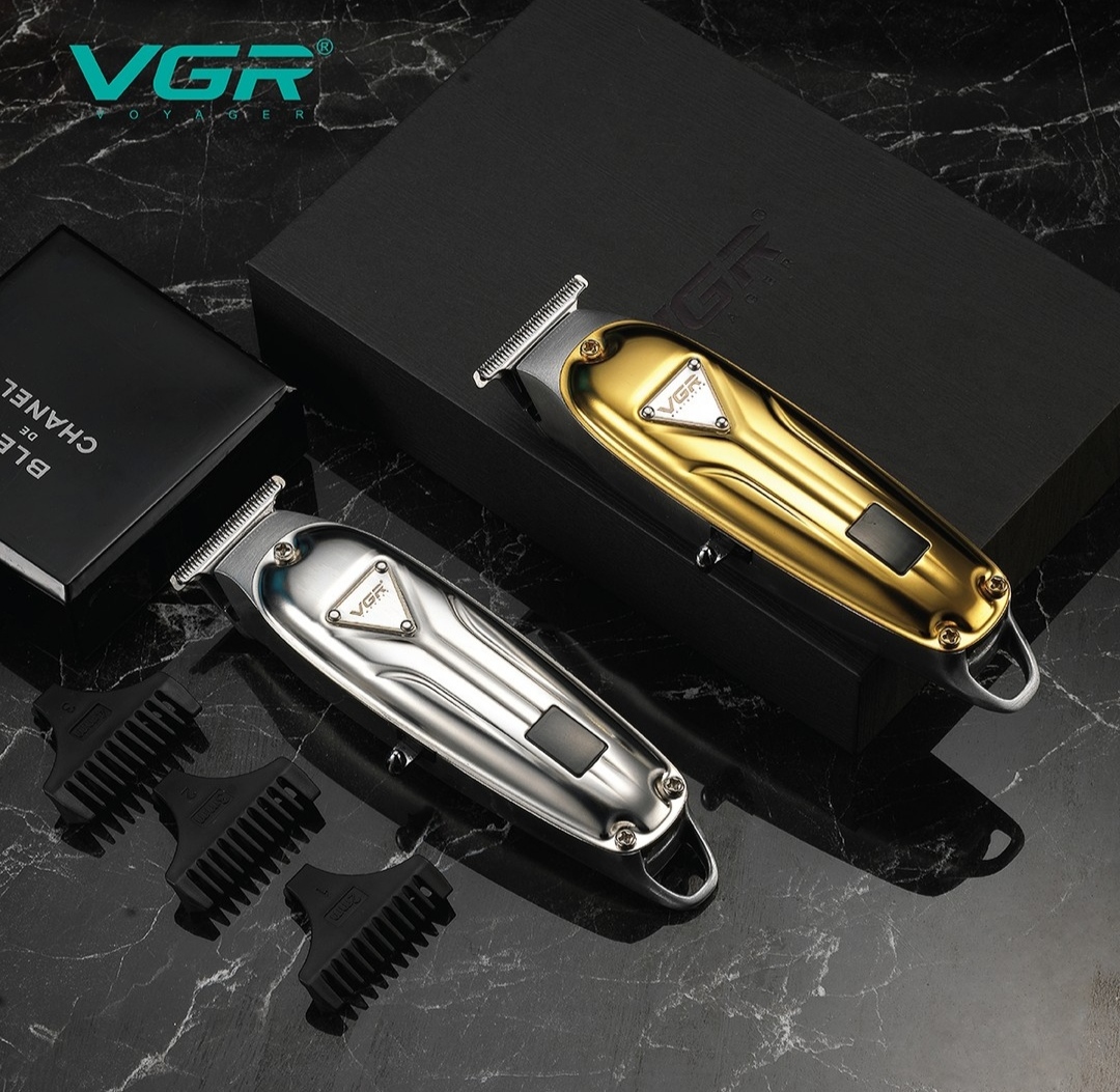 ماشین اصلاح مو صورت و سر وی جی ار مدل V-062